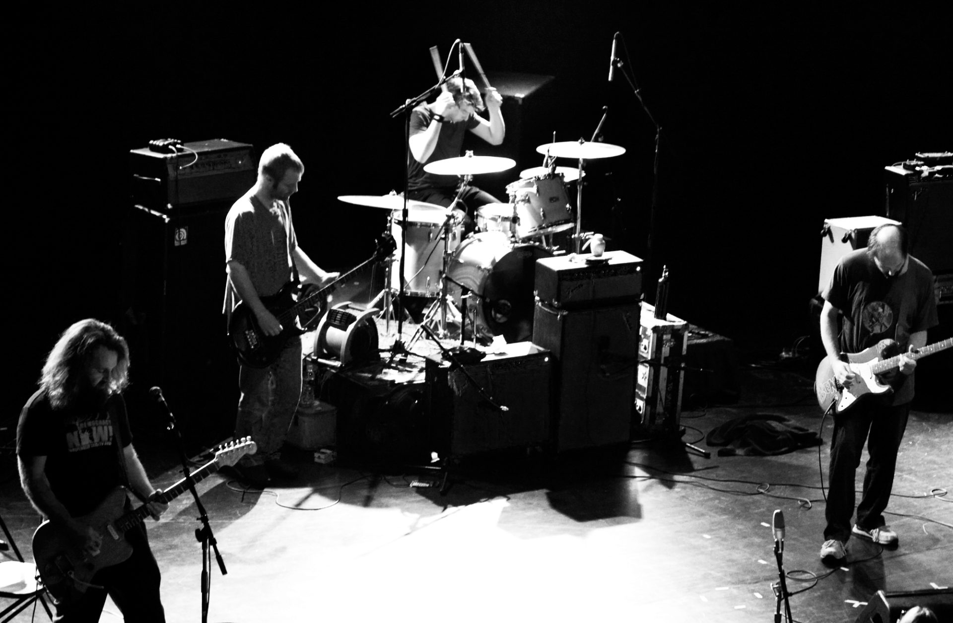 Built To Spill live performance